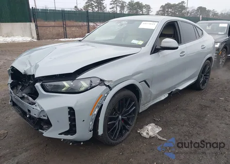 2025 BMW X6 xDrive40I z USA, uszkodzony, nr VIN 5UX33EX06S9X72426